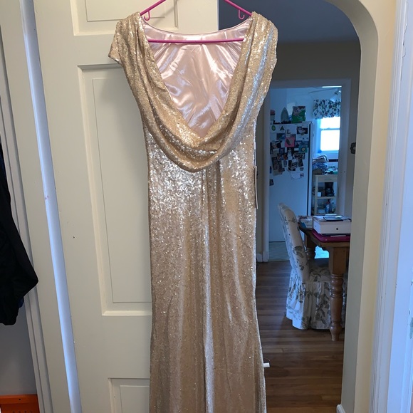Floor length gown - Picture 2 of 2